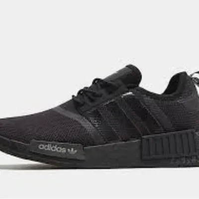Produktbild von Adidas HP8978 Sportschuhe mit sockenähnlicher Passform, Boost-Zwischensohle und Strickobermaterial