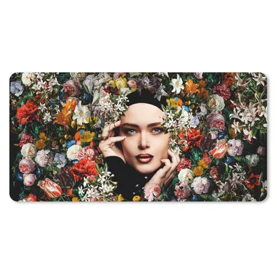 Produktbild von MuchoWow® Schreibtischunterlage Blume - Frauen - Porträt - Botanisch 80x40 cm - XXL Mauspad - Gaming Mauspad