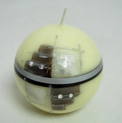 Produktbild von Kugelkerze "Merope" Creme-Braun ca. Ø 8cm