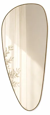 Produktbild von Indore Home – Spiegel Dean – organische Form – asymmetrisch – Wandspiegel – 120 cm – Gold, KI-generiertes Bild