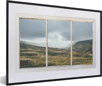 Produktbild von MuchoWow® MuchoWow® Gerahmtes Poster Durchsichtig - Natur - Grau 60x40 cm - Poster mit zchwarzem Bilderrahmen - Schlafzimmer - Plakat in Rahmen - Drucken