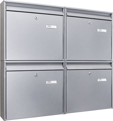 Burg-Wächter Briefkastenanlage 4-fach silber 72x64x10cm, Postkasten A4 Einwurf mit Namensschild, Montagematerial, 2 Schlüssel [BKQS4 Blanco]