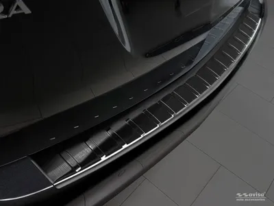 Zdjęcie produktu dla Osłona krawędzi bagażnika Opel Zafira C 2012-2019 (ciemna, matowa)