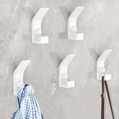 Produktbild von Set mit 5 doppelten Wandhaken inklusive Schrauben, moderne Garderobe für Eingangsbereich, Badezimmer oder Schlafzimmer.