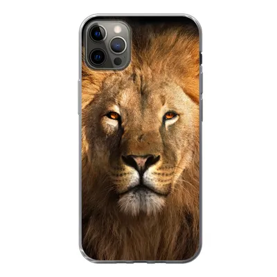 Produktbild von MuchoWow® Handyhülle Schutzhülle Hülle für iPhone 13 Pro Max Löwe - Tiere - Schwarz - Hell - Braun - Porträt Silikon Softcase Handy Hülle - Mobiltelefon