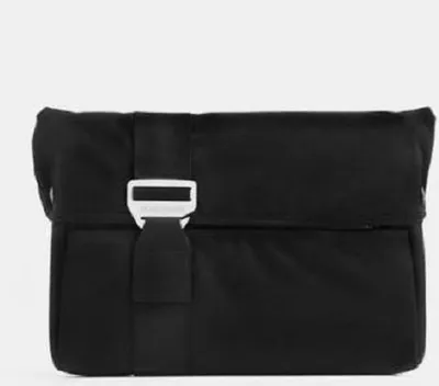 Immagine prodotto di Bluelounge | Cover per iPad | Nero