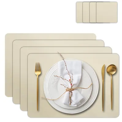 Platzsets aus Kunstleder, 4er-Set mit Untersetzern, beige, 43x30 cm