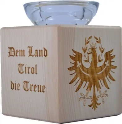 Produktbild von Teelichthalter aus Zirbenholz