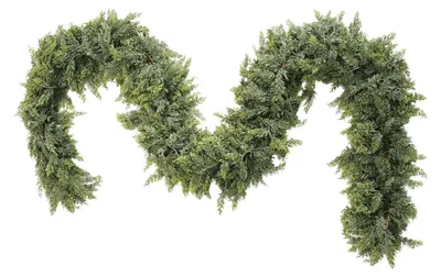 Produktbild von Kunstblumenranke mit Zypressenblättern, geeignet für den Innen- und Außenbereich