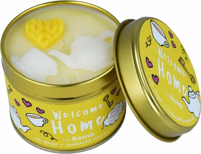 Image de Bomb Cosmetics Bougie parfumée Scent Stories en boîte Welcome Home, Bougie en boîte, Jaune, PWELHOM04