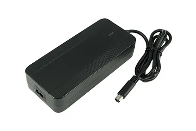 Immagine prodotto di Caricabatterie PowerSmart 42V 4A  5 pin 4A (42V) per e-bike 36V di Olympia fitness MISTRAL 900 - GT
