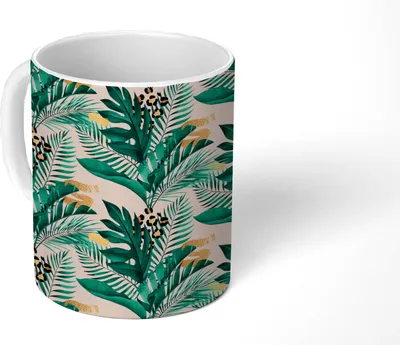 Produktbild von MuchoWow® Tasse Kaffeetasse Kaffeebecher 350 ml Pantherdruck - Rosa - Gold Teetasse - Fototasse - Becher - Keramikbecher - Teebecher - Kaffeetasse - Bürotasse