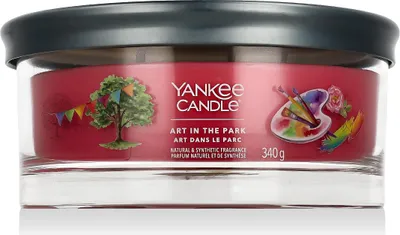 Produktbild von Yankee Candle Art in the Park, Rund, Pink, Apfel, Zedernholz, Jasmin, Lilie, Moschus, Rose, Sandelholz, Violett, Canangabaum, 28 h, 1 Stück(e)