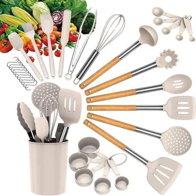 Immagine prodotto di Set di utensili da cucina in silicone - Spatola resistente al calore con manico in legno - Senza BPA - Antiaderente - Utensili da cucina