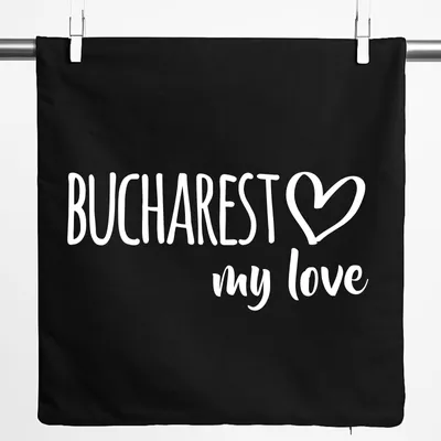 Produktbild von Huuraa Kissenbezug Bucharest my love 40x40cm Black Baumwolle Dekokissenbezug Geschenkidee