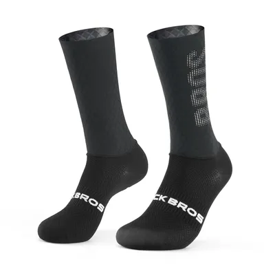 Immagine prodotto di ROCKBROS 1 paio di calze da ciclismo Calze da bici da strada traspiranti Calze a compressione per corsa, fitness, allenamento per uomini e donne Nero-Argento M