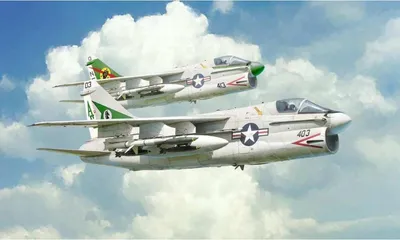 Produktbild von A-7E Corsair II Modellbausatz 1:72 Kunststoff Standmodell