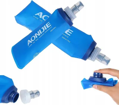 Produktbild von Weiche Wasserflasche, zusammenklappbar, flexibel, blau, Soft Flask, 500 ml