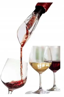 Produktbild von Eleganter Weinbelüfter mit praktischem Ausgießer und Spender