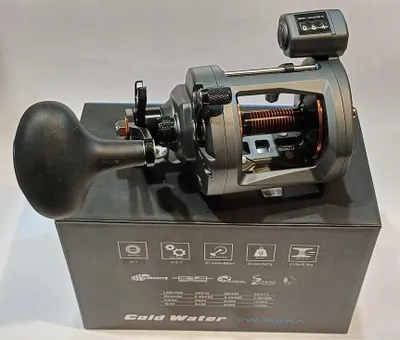 Produktbild von Angelrolle Okuma Cold Water Multiplikator 4.3:1 Übersetzung