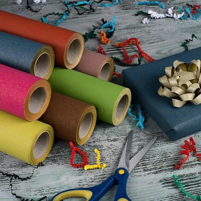 Immagine prodotto di Carta da regalo verde, dimensioni 0,70 x 10 metri - Adatta per compleanni, Pasqua e Natale