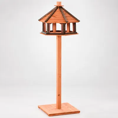 Produktbild von Vogelfutterhaus mit Ständer aus Tannenholz, Vogelhaus Wildvögel wetterfest, Satteldach, Natur | 52 x 52 x 130 cm | 3,8 kg | ungiftige Wasserfarbe