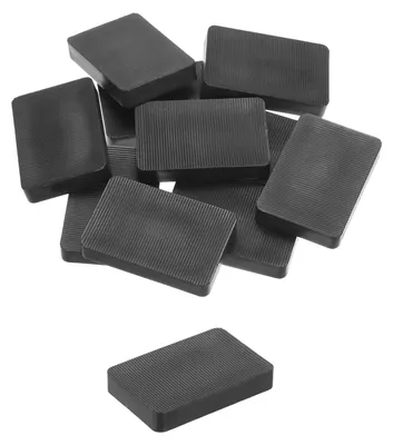 Zdjęcie produktu dla Klin dystansowy plastikowy - 60 x 40 x 10 mm - Czarny - Zestaw 20 szt. - Do wyrównywania i podkładania