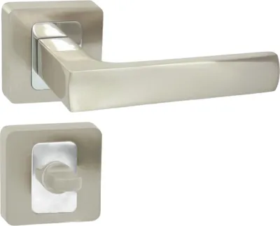 Produktbild von DOMINO Türgriff Drückergarnitur WC - Badezimmer Set | quadratische Rosette | für Badezimmertüren | Set WC - Rosetten-Garnitur | Türbeschläge aus Aluminium  |  Chrom/Nickel |MAFF QR M6/M9
