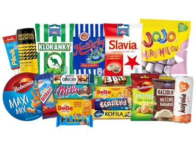 Produktbild von CzechBox Traveler - Leckere Box mit 19 sorgfältig ausgewählten tschechischen Snacks und Süßigkeiten.