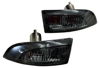 Productafbeelding van Knipperlichtspiegels, zwart, smoke uitvoering, voor Renault Megane III. 2 stuks
