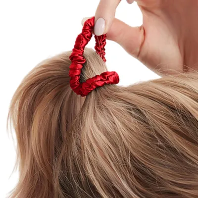 Productafbeelding van Elegante Zijde Haarband voor Vrouwen in Diverse Kleuren