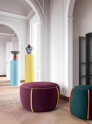 Immagine prodotto di Sgabello imbottito dal design ovale Poggiapiedi Ottomana Seduta Tessile Pufa imbottita