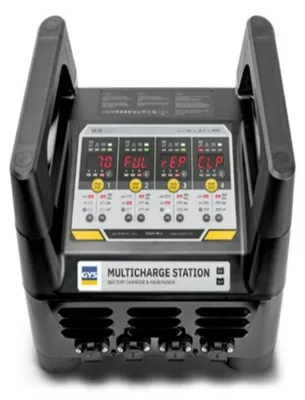 Image de GYS GYSFLASH 53.24 CNT FV Chargeur de batterie automobile 12 V / 6 V pour voiture et moto 083578