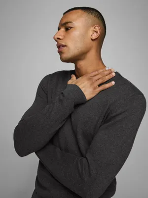 Immagine prodotto di jack and jones maglie uomo jack and jones 12137190 basic knit dark grey melange