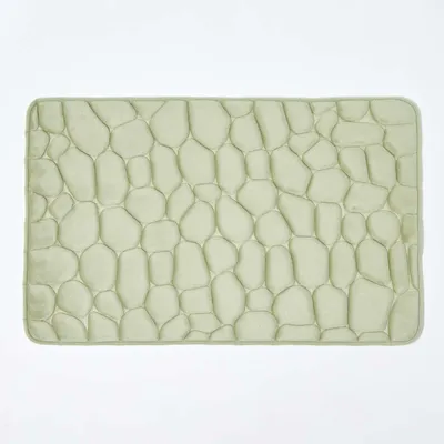 Produktbild von HOMESCAPES Lindgrüne Badematte aus Memory Foam in Kieseldesign, 50 x 80 x 1.3cm