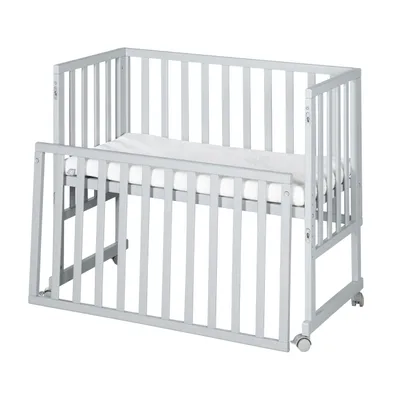 Produktbild von roba Stuben- und Beistellbett safe asleep® 3 in 1 - 45 x 90 cm - Höhenverstellbar - Komplettes Anstellbett mit Matratze + Canvas Barriere - Bett Set für Babys - Holz taupe / grau