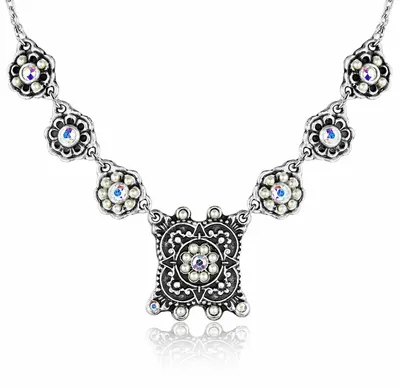 Produktbild von LUISIA® Halskette "Katharina" mit Kristallen von Swarovski®