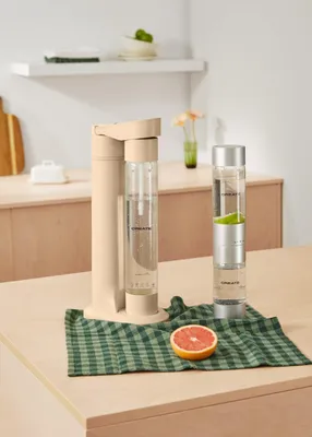 Produktbild von SODA MAKER STUDIO - Maschine zur Herstellung von Sprudelwasser 1L