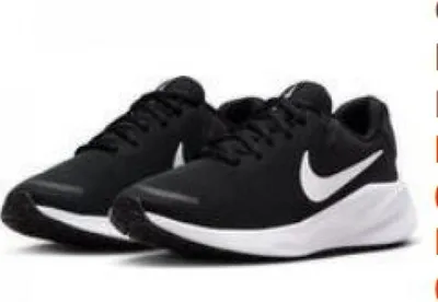 Produktbild von Nike Revolution 7  Sportschuh Schwarz