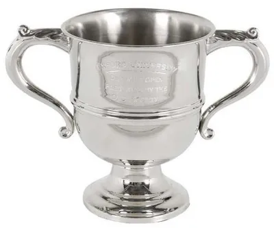 Immagine prodotto di Trofeo Casa Padrino in argento 36 x h. 47 cm - Decorazioni