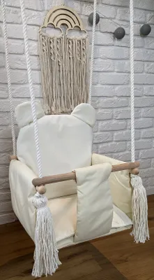 Produktbild von Süße Kinderschaukel für Kinderzimmer Babyschaukel mit Spielzeug Schaukelsitz Schaukel Holz Stoff Schaukelsitz Hängesessel Geschenk Kinderzimmer Draußen Drinnen Süß Teddy Bear