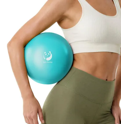 Productafbeelding van Pilates bal klein - 23 cm - Antislip gymnastiekbal met pomp - Yogabal