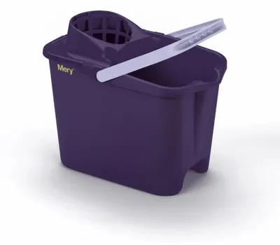 Imagen del producto de Cubo rectangular de 14 litros + exprimidor, color morado - Mery