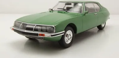 Produktbild von Whitebox 124147 Citroen SM 1970 grün metallic 1:24