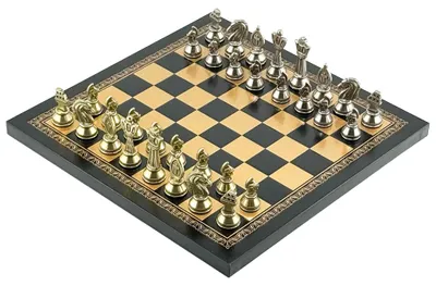 Produktbild von Exklusives Metall-Schachspiel Römisch mit Kunstleder-Schachbrett (26x26 cm)
