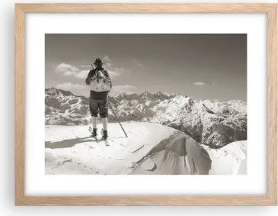Produktbild von Gerahmtes Poster - Rahmen in heller Eiche - Skifahrer Bayern Sepia - 40x30 cm - Wand Bild - Wanddeko - Wandbilder - Wandposter - Bilderrahmen - Bilder - Kunstdruck - Wandbild - P2NAA40x30-4192