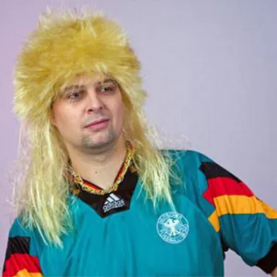 Zdjęcie produktu dla Peruka damska, fryzura "Vokuhila", kolor blond. Peruka męska