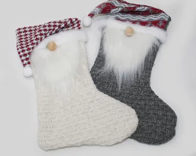 Produktbild von Santastiefl XL 27x18cm mit süßem Santakopf und Santamütze Lieferumfang 2 Stück sortiert