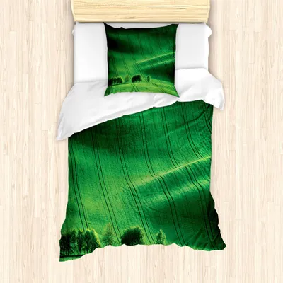 Produktbild von ABAKUHAUS Europa Bettbezug Set, Rolling Sunny Hills mit Wiesenfeldern und Bäumen Südmähren, Tschechische Republik Druck, 135 x 200 cm + 80 x 80 cm, Smaragdgrün