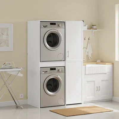 SoBuy Waschmaschinen-Kombi-Schrank BZR231-W in Wäscheraum mit Waschmaschine und Trockner